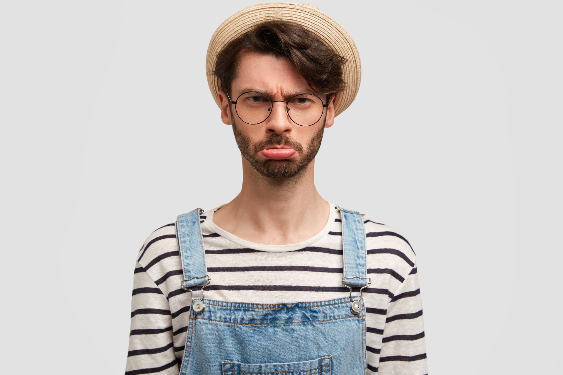 My-Dads-Terrible-Style-Is-Suddenly-Cool-And-Im-Having-an-Identity-Crisis-male